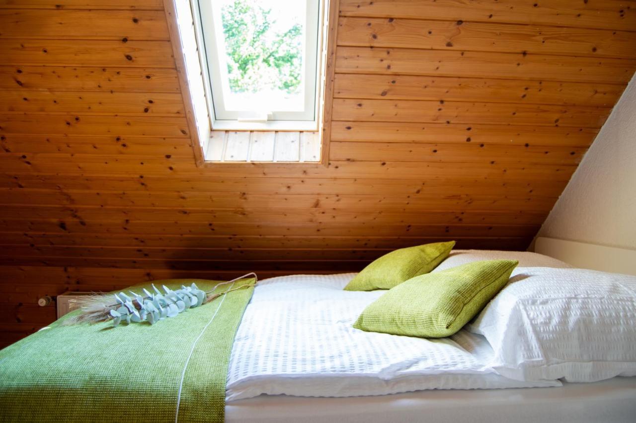 Wellness Mitten In Der Wasserfallstadt Triberg Triberg im Schwarzwald Εξωτερικό φωτογραφία