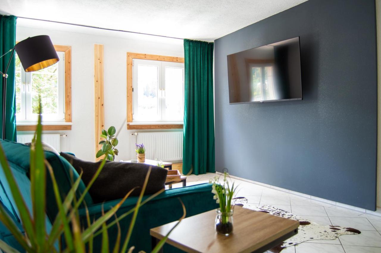 Wellness Mitten In Der Wasserfallstadt Triberg Triberg im Schwarzwald Εξωτερικό φωτογραφία