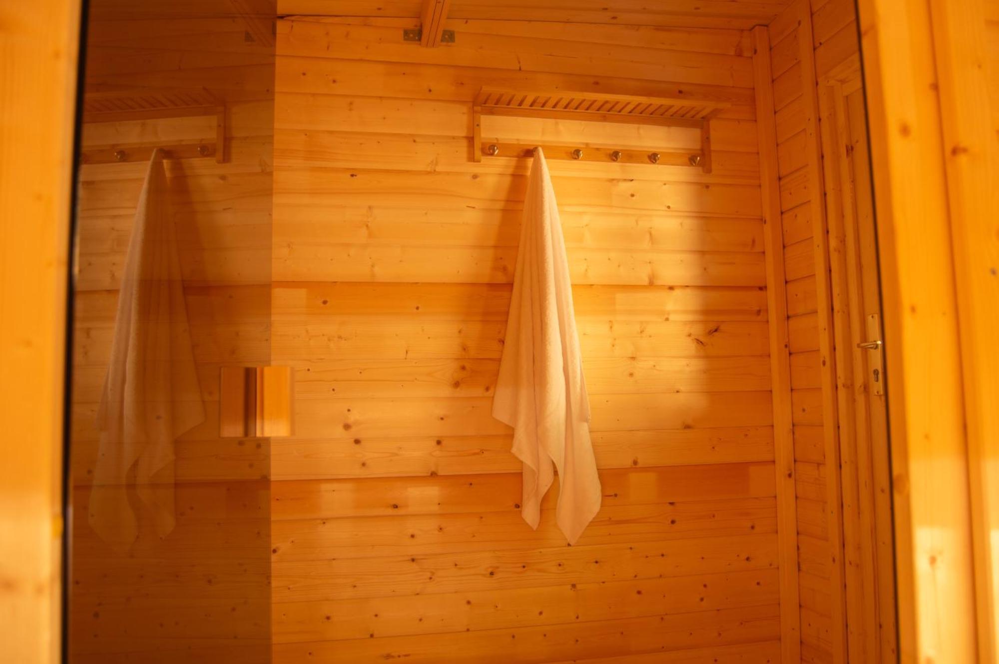 Wellness Mitten In Der Wasserfallstadt Triberg Triberg im Schwarzwald Εξωτερικό φωτογραφία